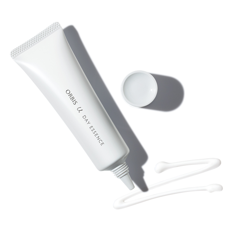 保養等級的日用保濕+防曬，具備SPF25．PA++