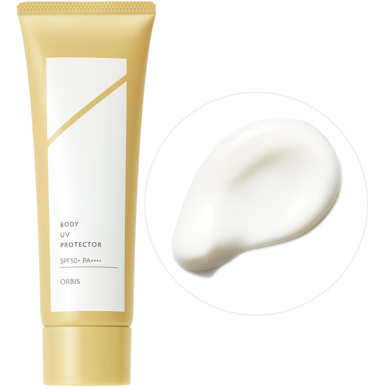 清透水感凝乳質地，如身體乳液般好擦易吸收